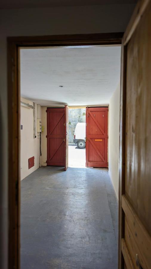 Maison De Village Avec Garage 艾格-莫尔特 外观 照片